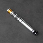 Revan hilt Empty and installed - Image 3